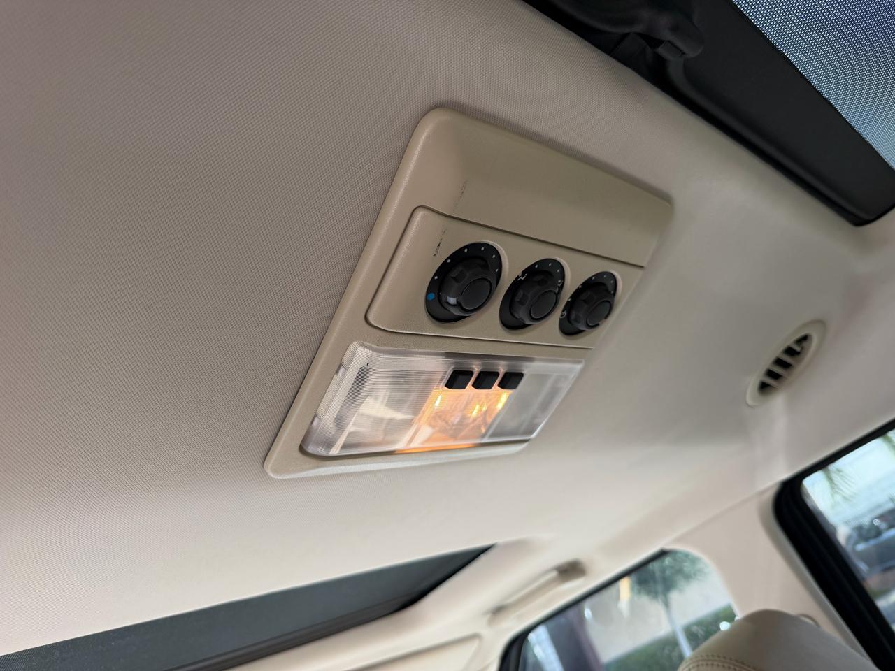 Land Rover LR4 HSE 2012