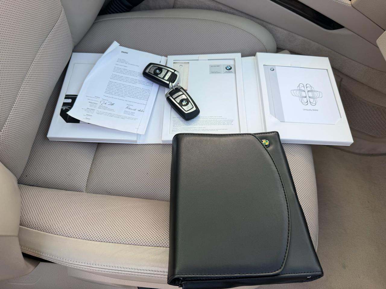 BMW 7-Series 750Li xDrive 2010