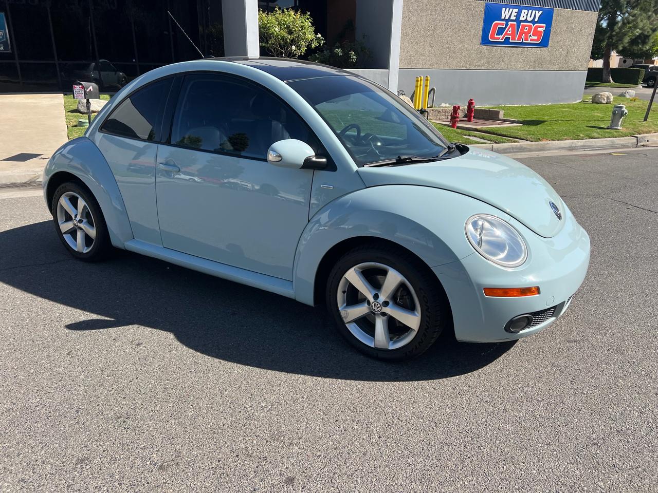 Volkswagen New Beetle 2.5L PZEV 2010