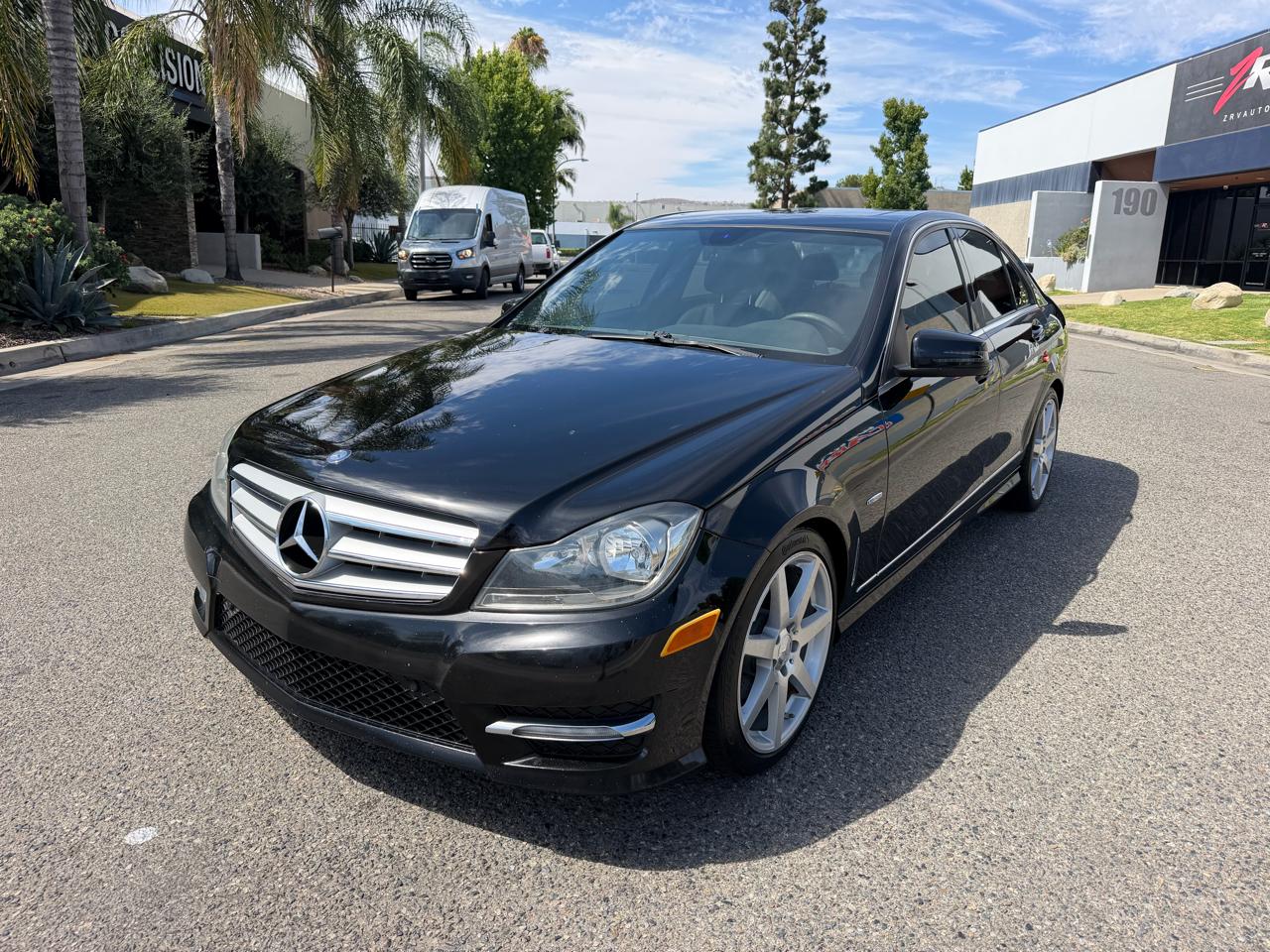 Mercedes-Benz C-Class C250 Luxury Sedan 2012