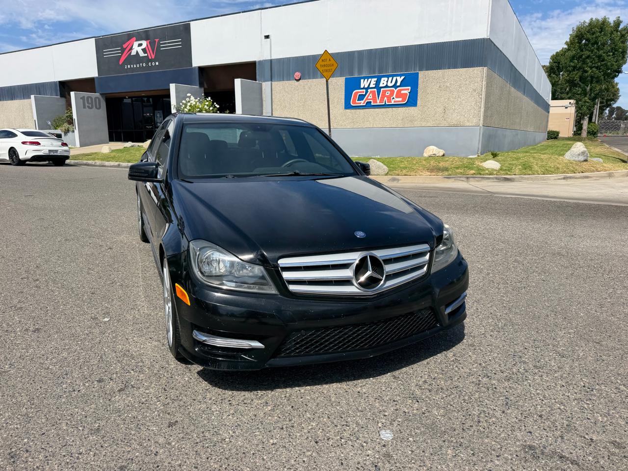 Mercedes-Benz C-Class C250 Luxury Sedan 2012