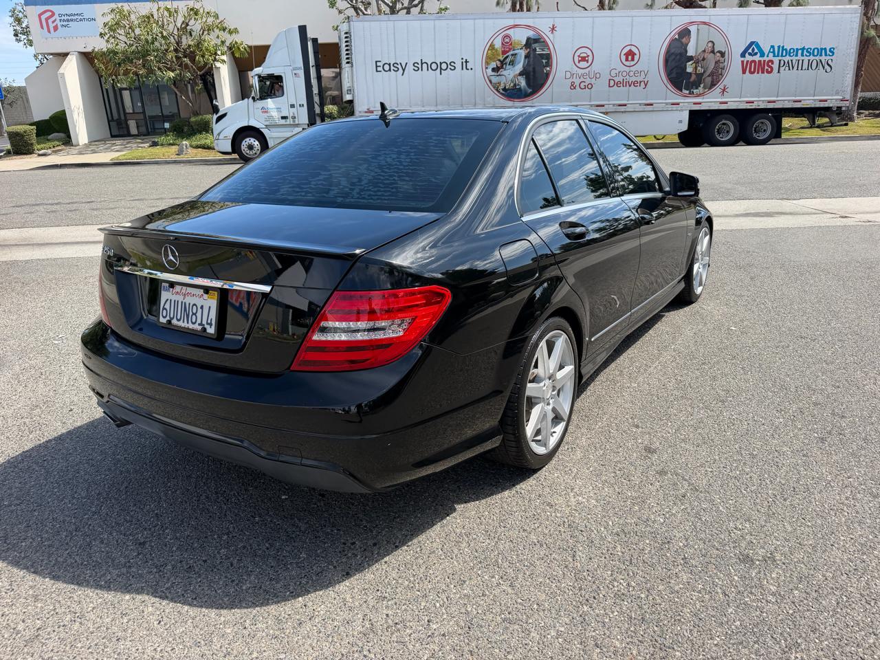 Mercedes-Benz C-Class C250 Luxury Sedan 2012