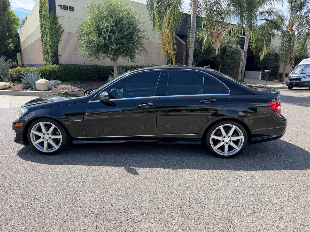 Mercedes-Benz C-Class C250 Luxury Sedan 2012