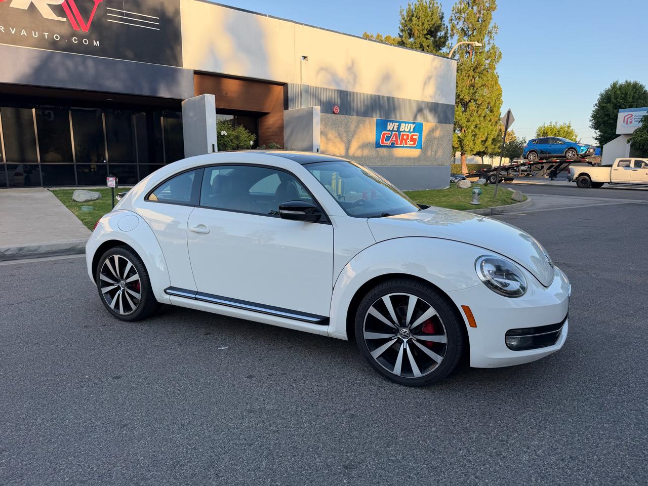 Volkswagen Beetle 2.0T 2D Coupe 2013