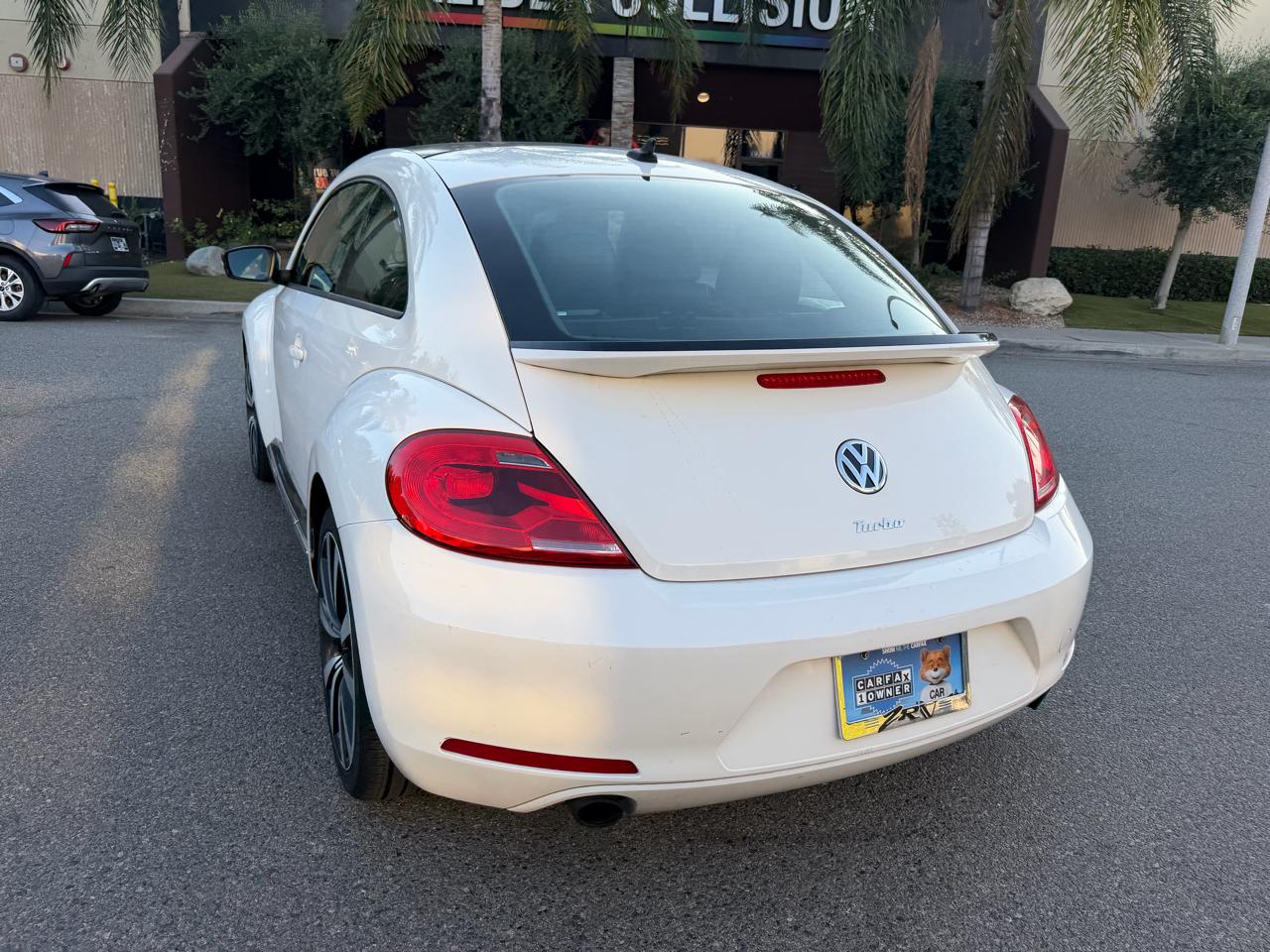 Volkswagen Beetle 2.0T 2D Coupe 2013