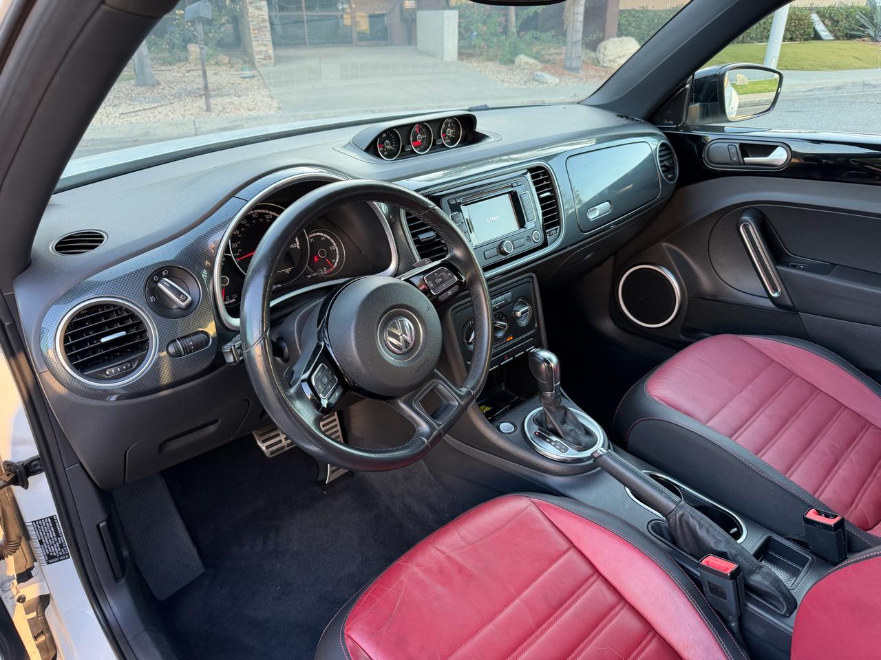 Volkswagen Beetle 2.0T 2D Coupe 2013