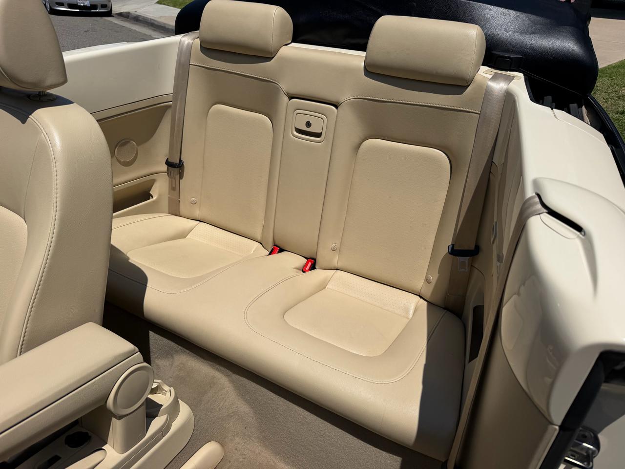 Volkswagen New Beetle S PZEV Convertible 2009