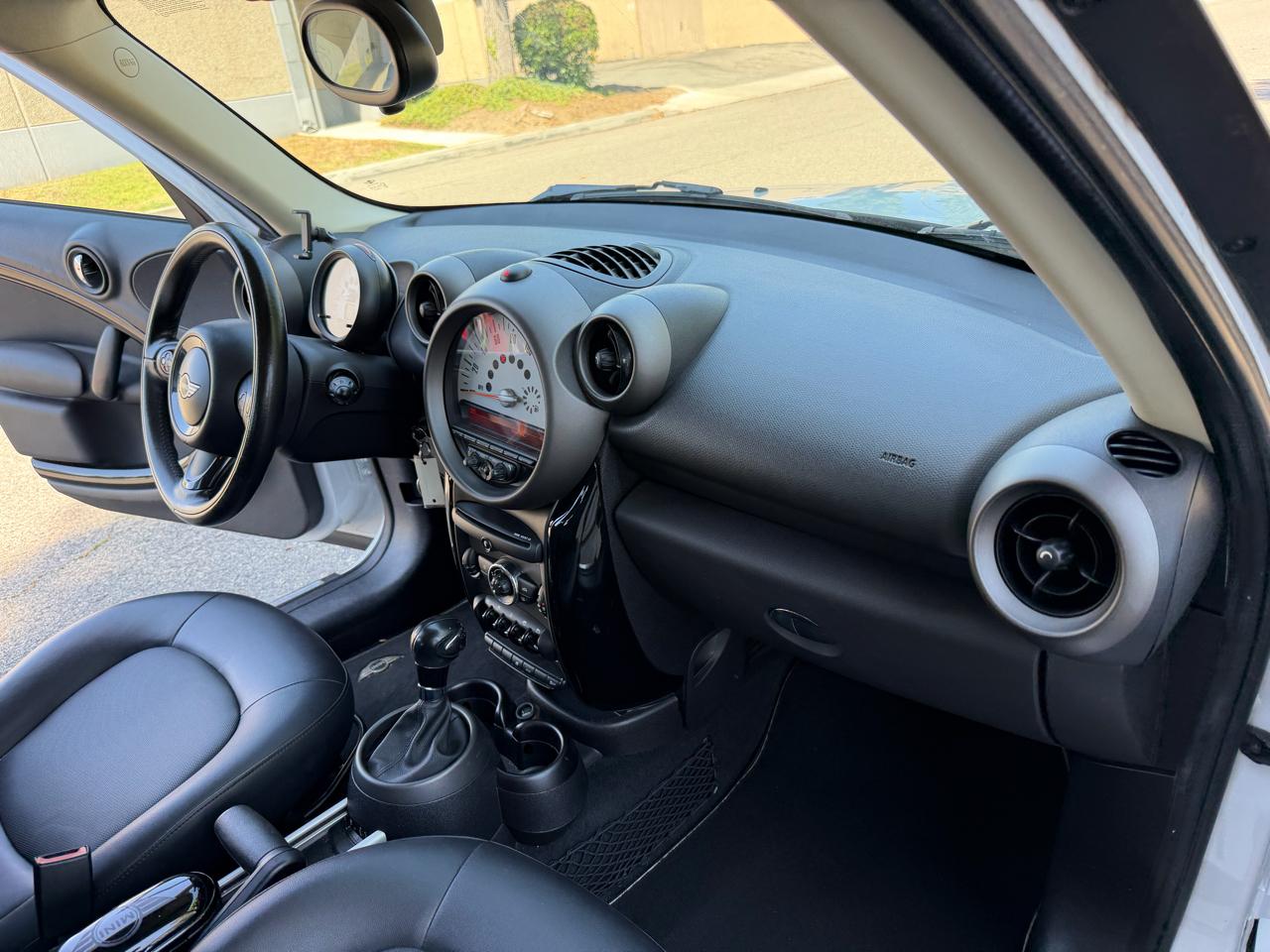 MINI Countryman Base 2012