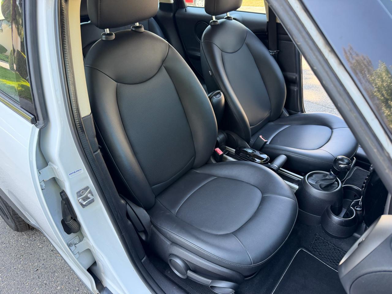 MINI Countryman Base 2012