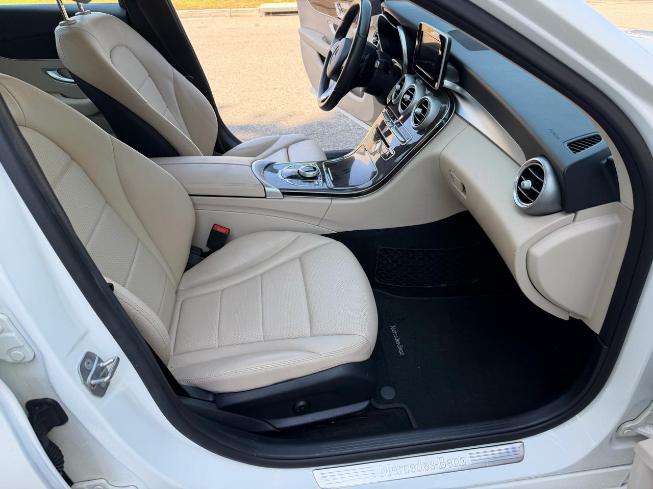 Mercedes-Benz C-Class Hybrid C 350e 2017