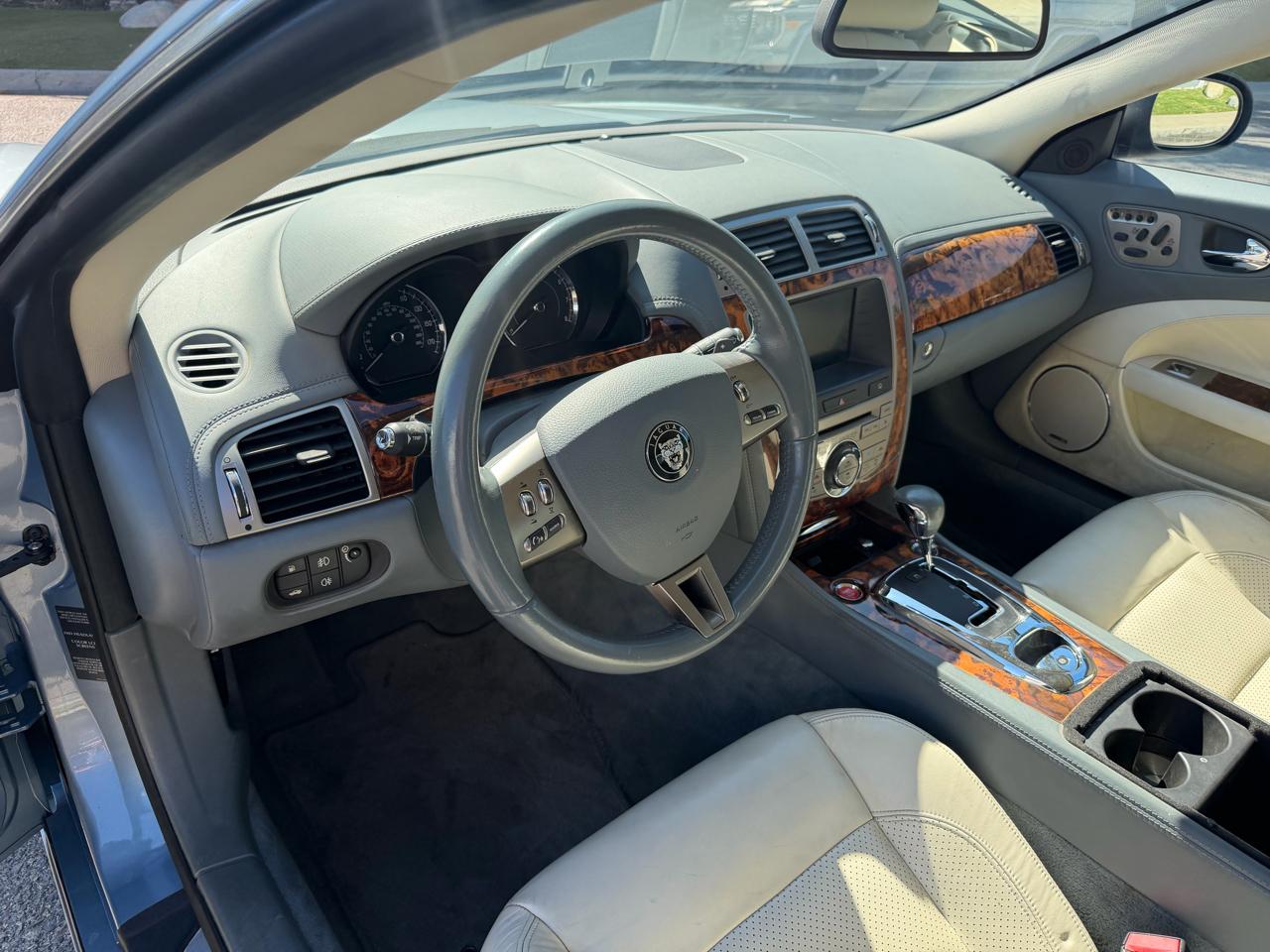 Jaguar XK-Series XK Coupe 2008