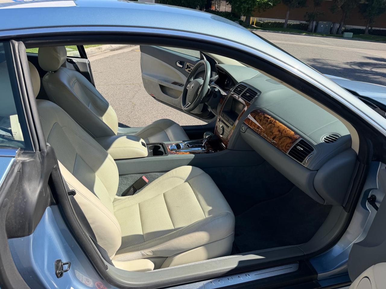 Jaguar XK-Series XK Coupe 2008