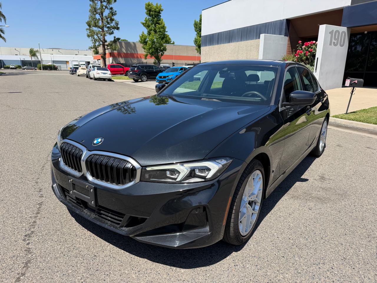 BMW 3-Series 330i 2025