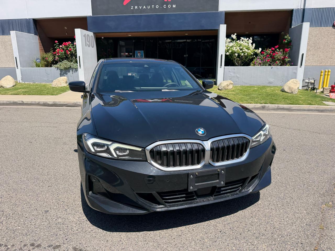 BMW 3-Series 330i 2025