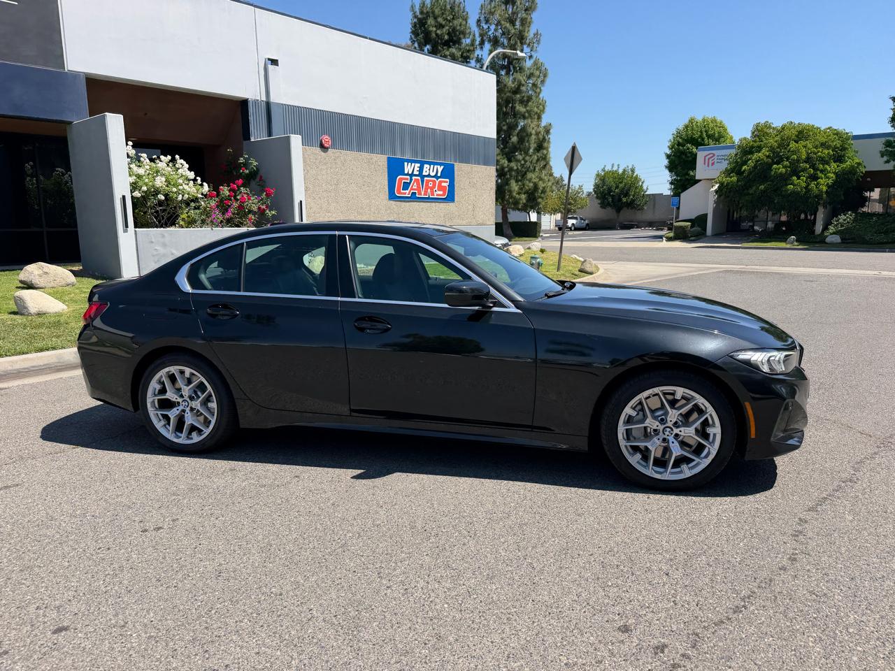BMW 3-Series 330i 2025