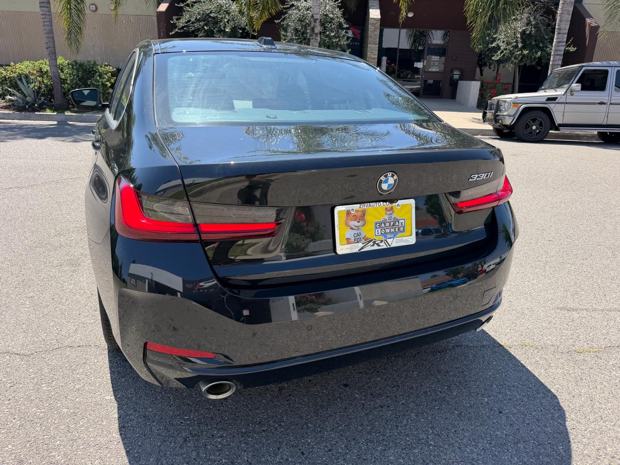BMW 3-Series 330i 2025