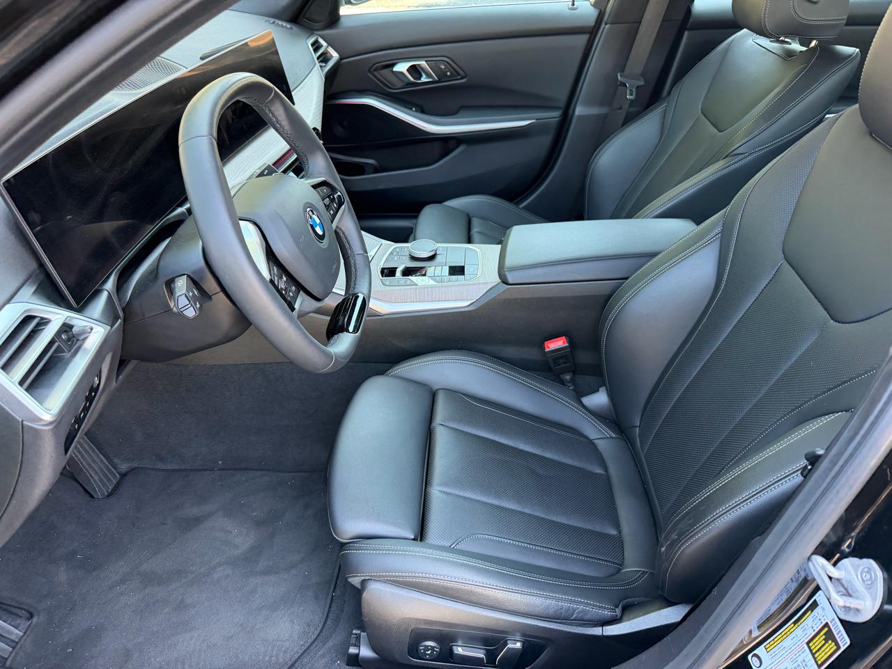 BMW 3-Series 330i 2025