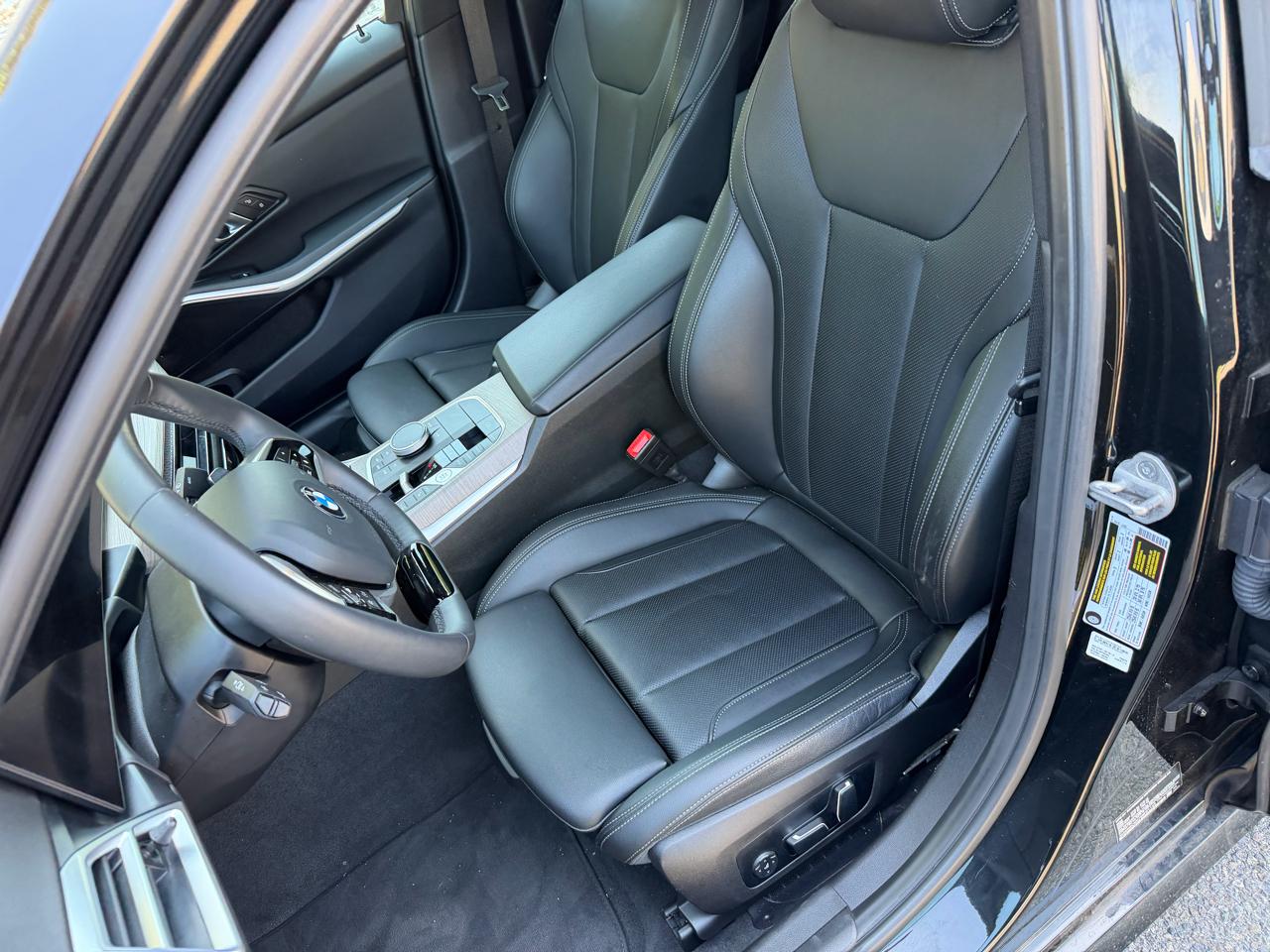 BMW 3-Series 330i 2025