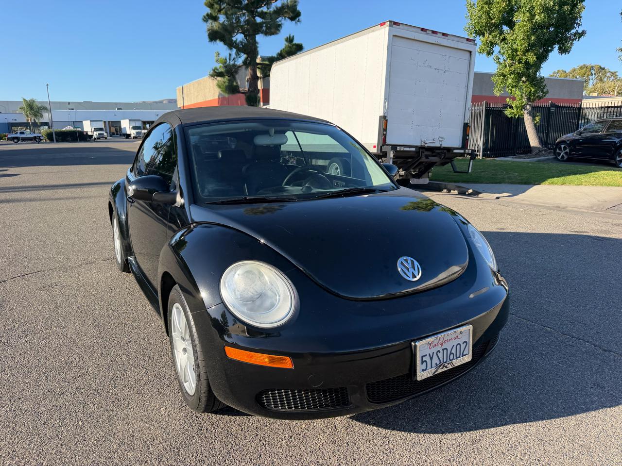 Volkswagen New Beetle 2.5L Convertible 2007