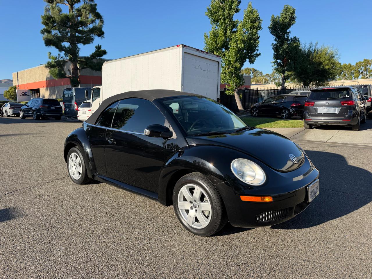 Volkswagen New Beetle 2.5L Convertible 2007