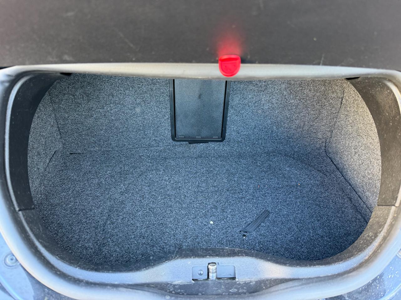 Volkswagen New Beetle 2.5L Convertible 2007