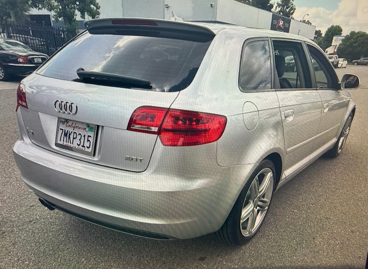 Audi A3 2.0T with S tronic PZEV 2010