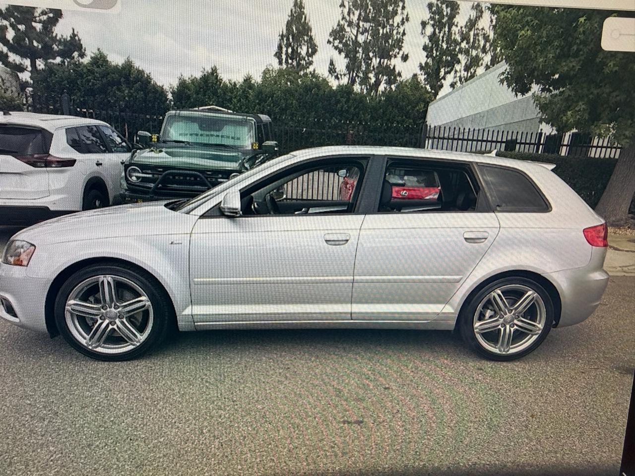 Audi A3 2.0T with S tronic PZEV 2010