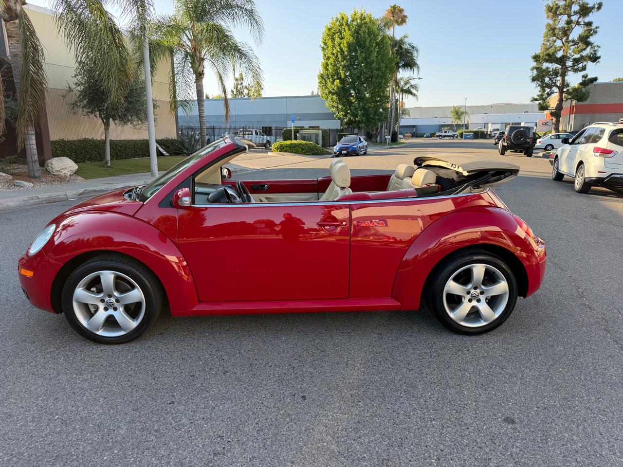 Volkswagen New Beetle 2.5L PZEV Convertible 2006