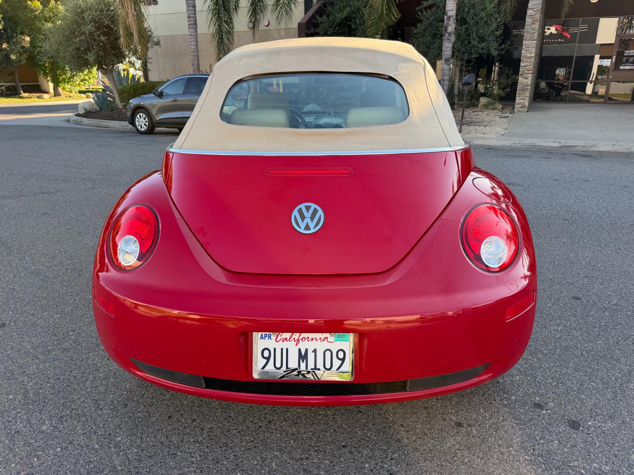 Volkswagen New Beetle 2.5L PZEV Convertible 2006
