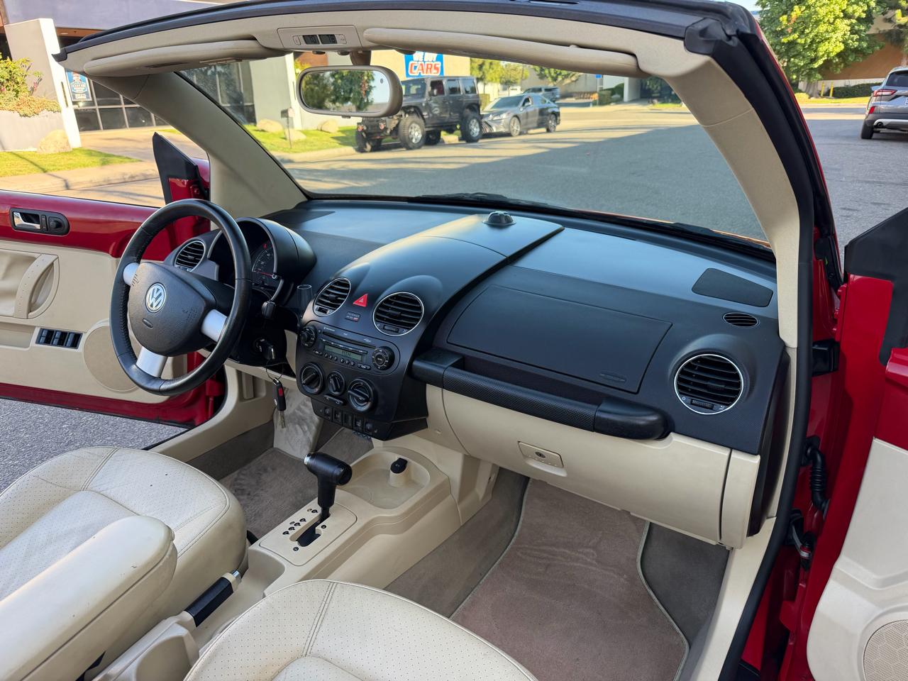 Volkswagen New Beetle 2.5L PZEV Convertible 2006