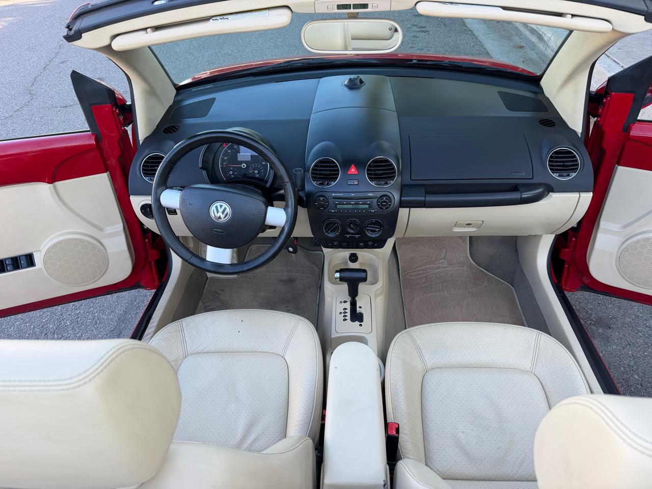 Volkswagen New Beetle 2.5L PZEV Convertible 2006