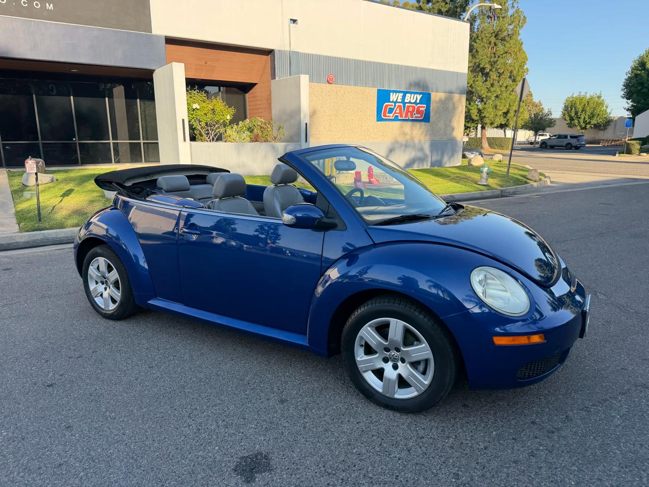 Volkswagen New Beetle 2.5L PZEV Convertible 2007