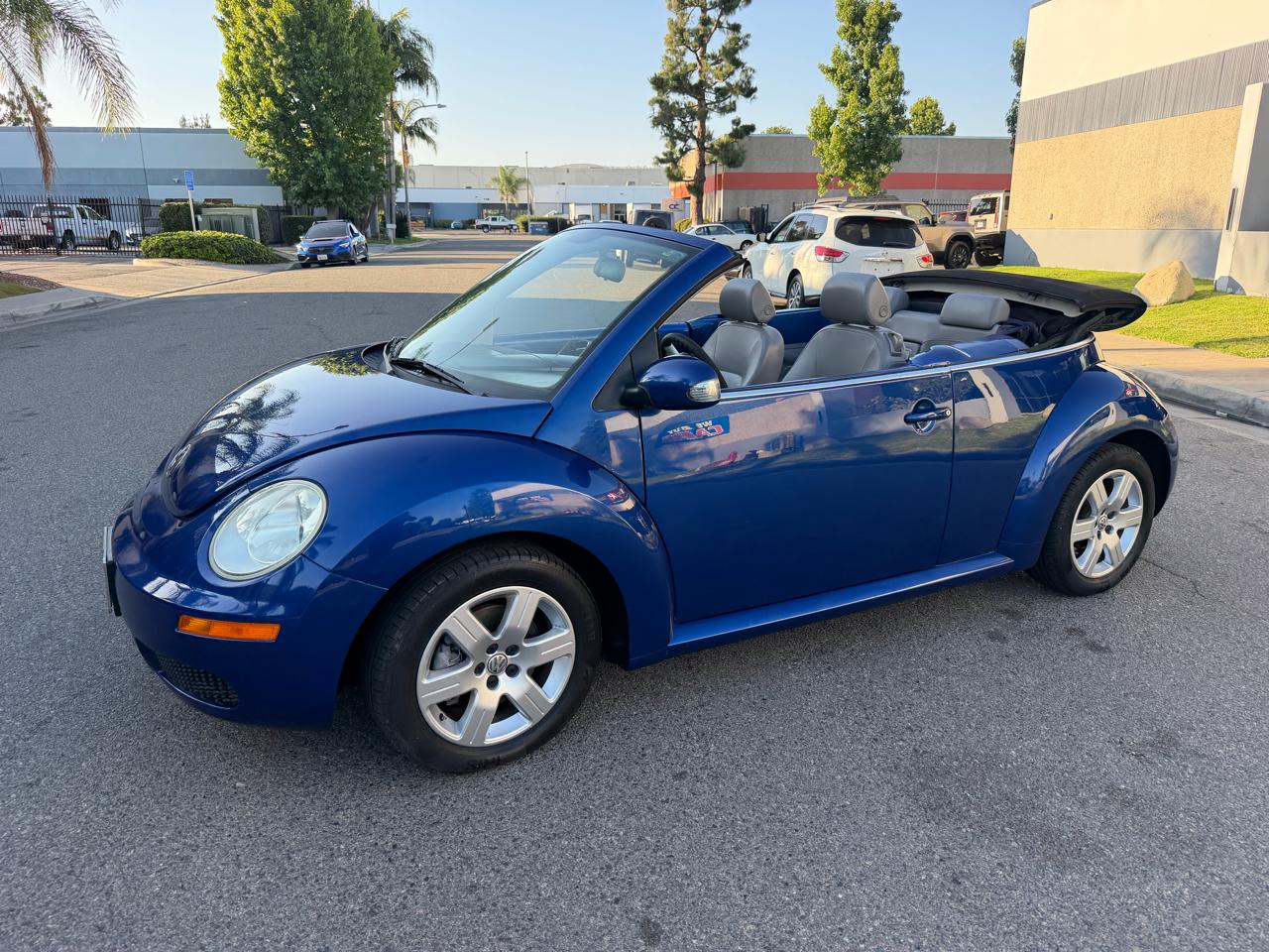 Volkswagen New Beetle 2.5L PZEV Convertible 2007