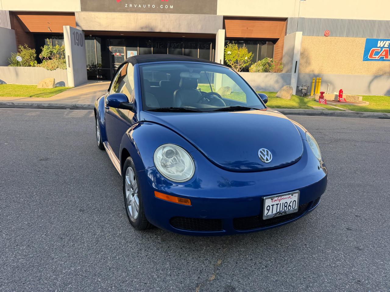 Volkswagen New Beetle 2.5L PZEV Convertible 2007