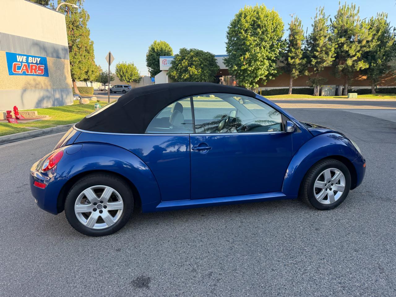 Volkswagen New Beetle 2.5L PZEV Convertible 2007