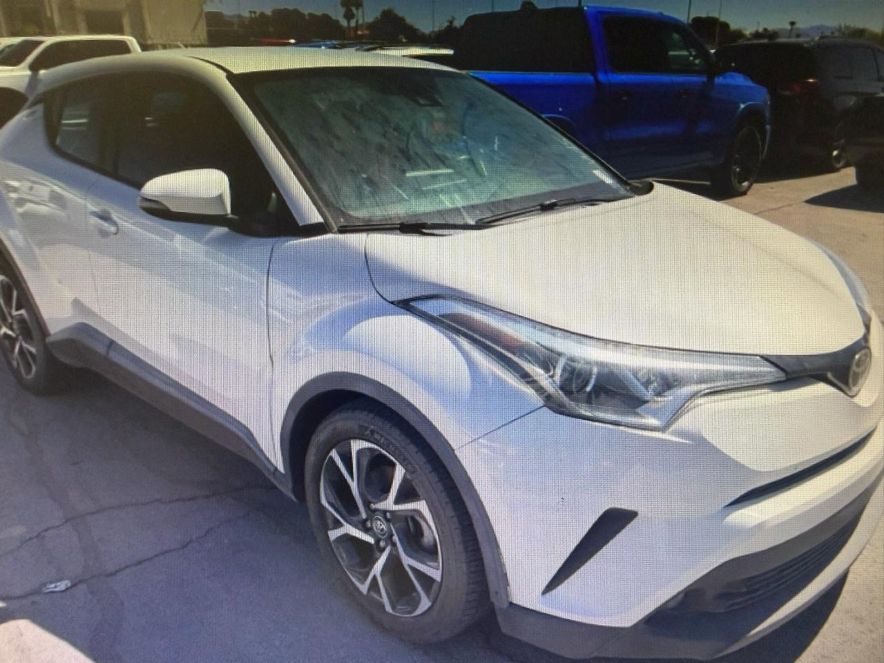 Toyota C-HR XLE 2018
