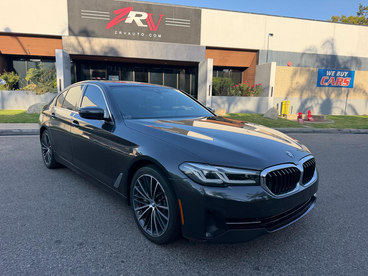 BMW 5-Series 530i 2023