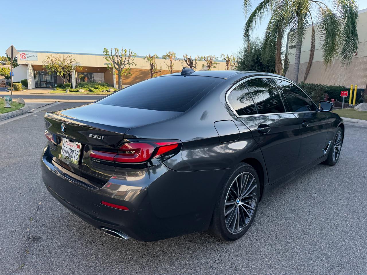 BMW 5-Series 530i 2023