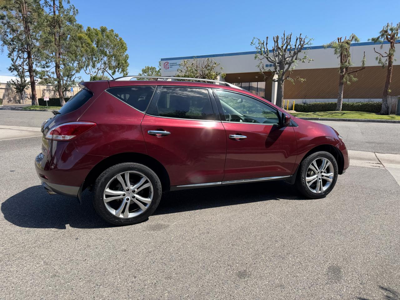 Nissan Murano S AWD 2011