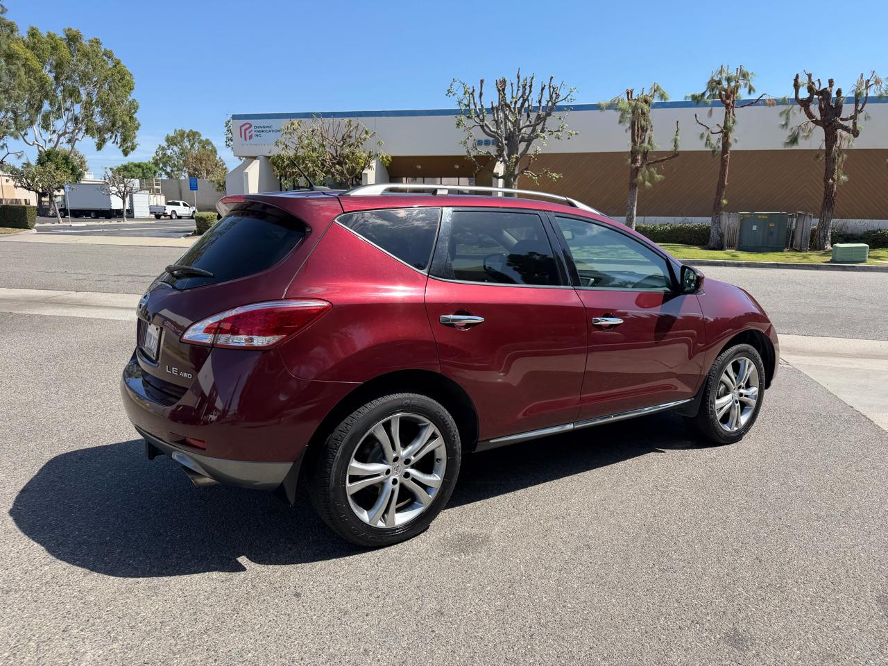 Nissan Murano S AWD 2011