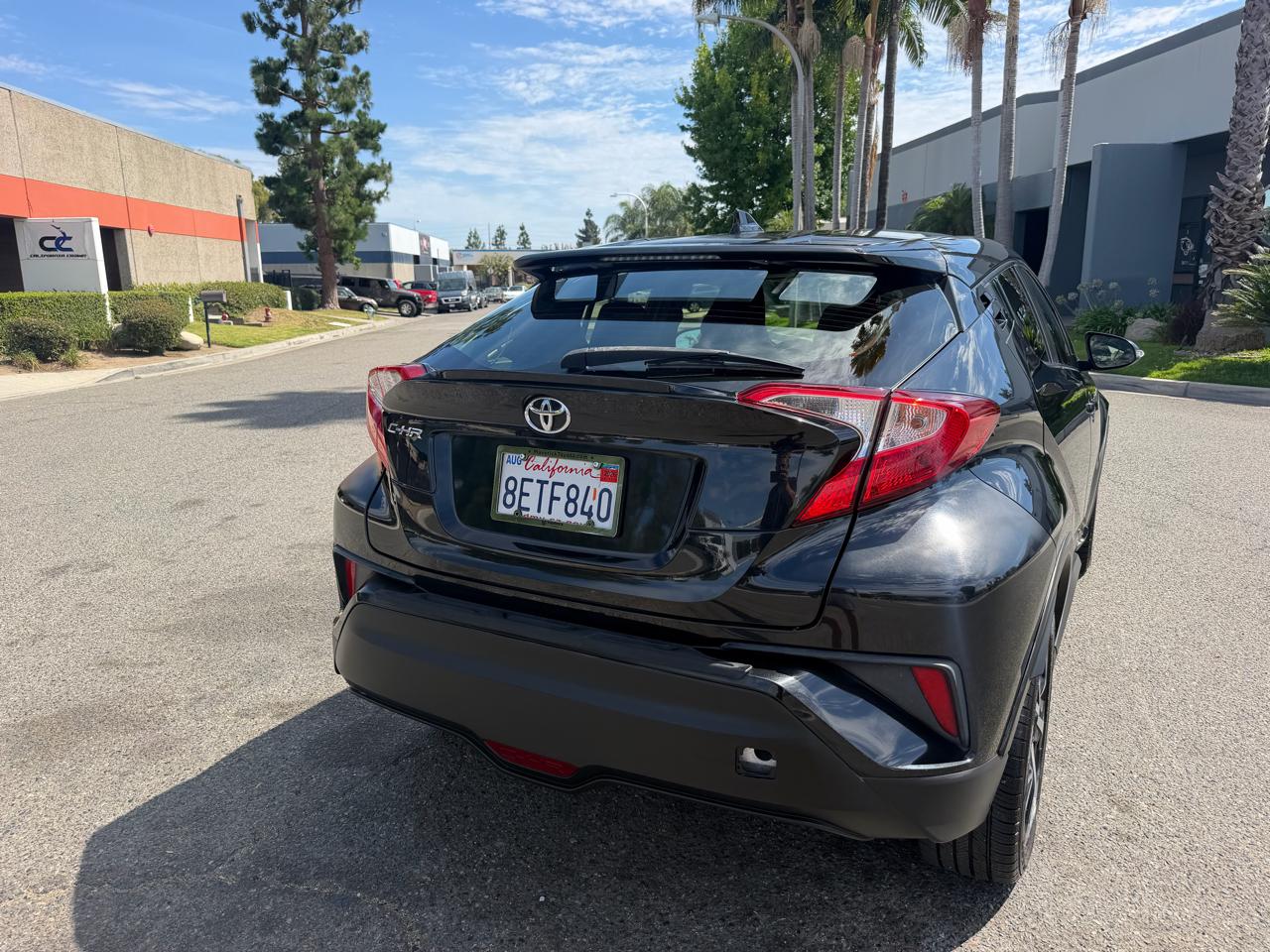 Toyota C-HR XLE 2018