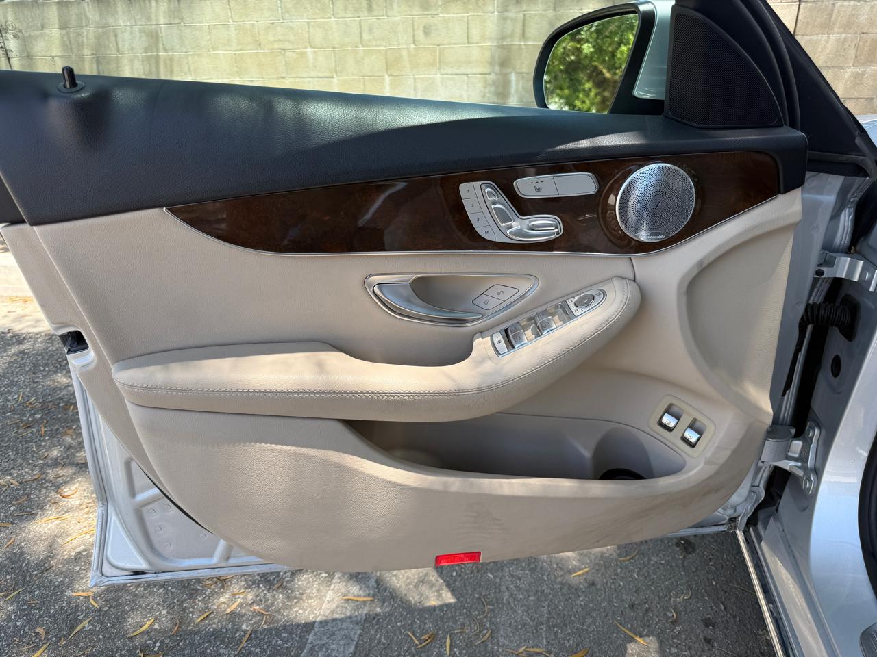 Mercedes-Benz C-Class Hybrid C 350e 2017