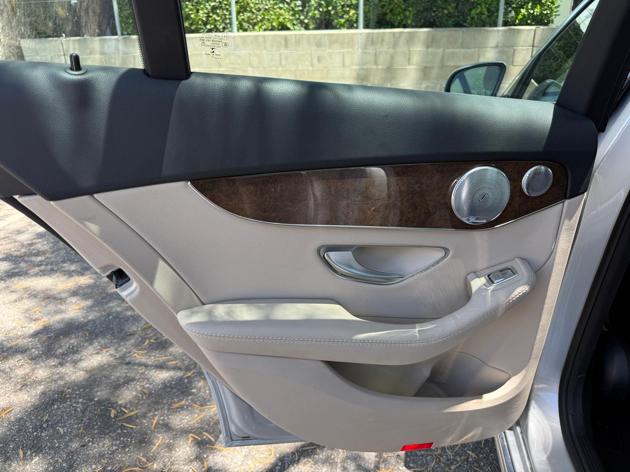 Mercedes-Benz C-Class Hybrid C 350e 2017