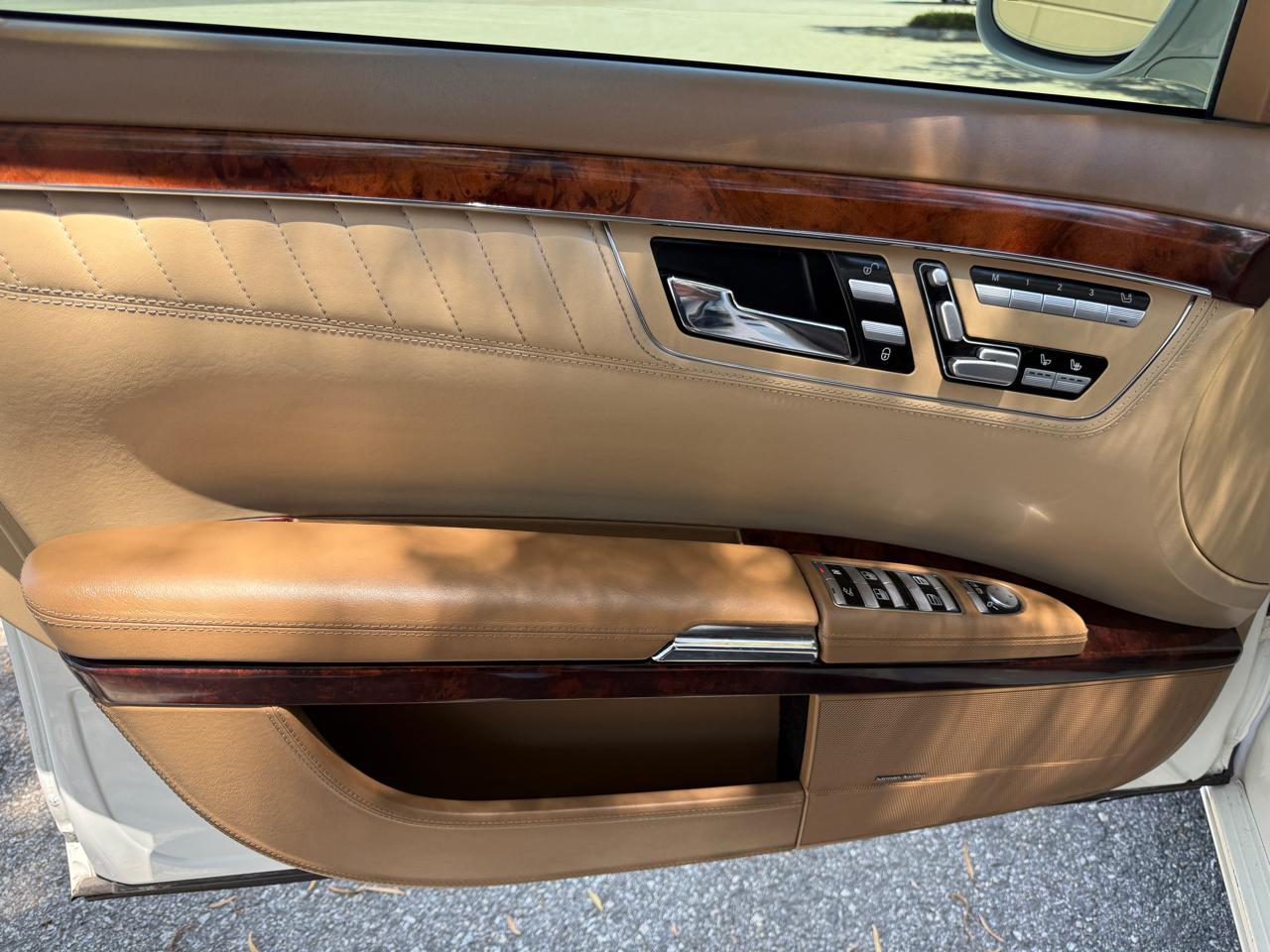 Mercedes-Benz S-Class S600 2008