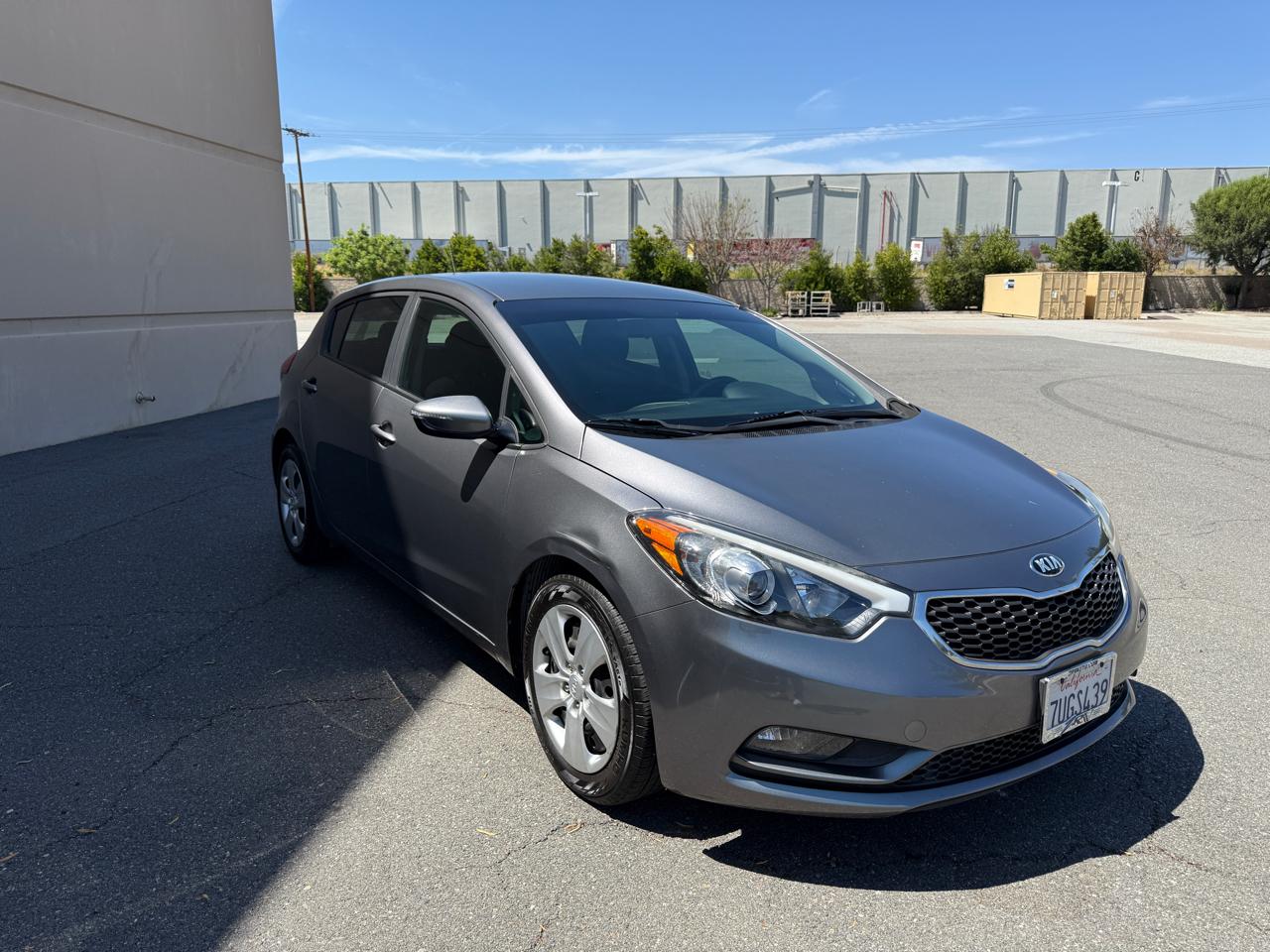 Kia Forte 5-Door LX 2016
