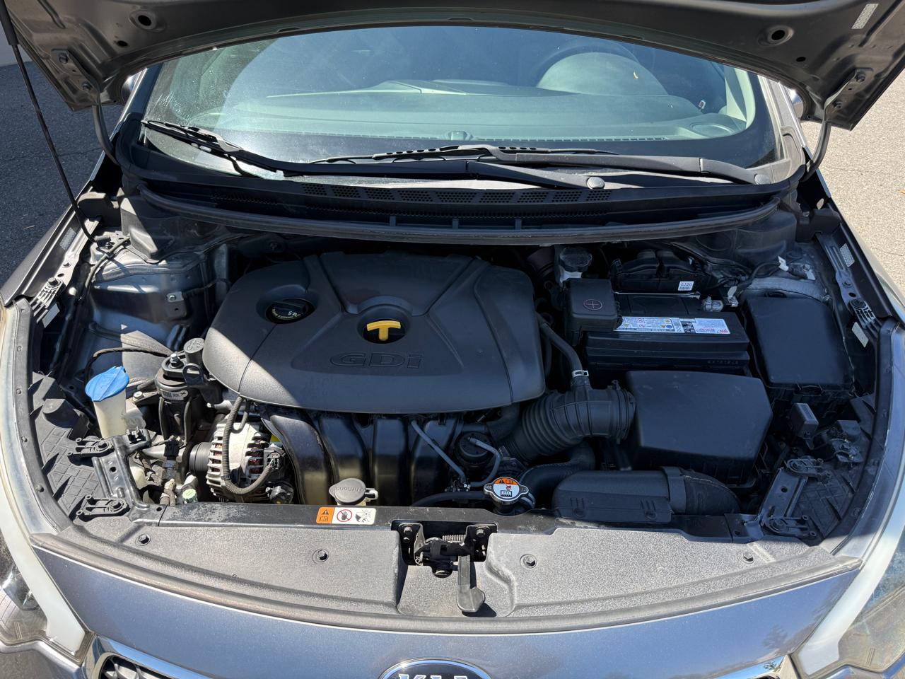 Kia Forte 5-Door LX 2016