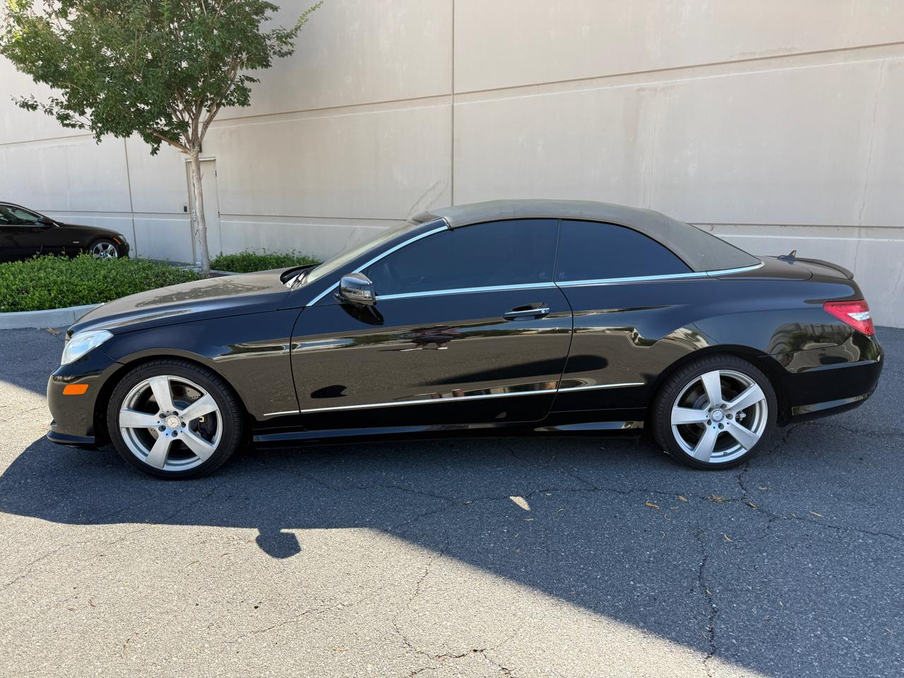 Mercedes-Benz E-Class E550 Cabriolet 2011