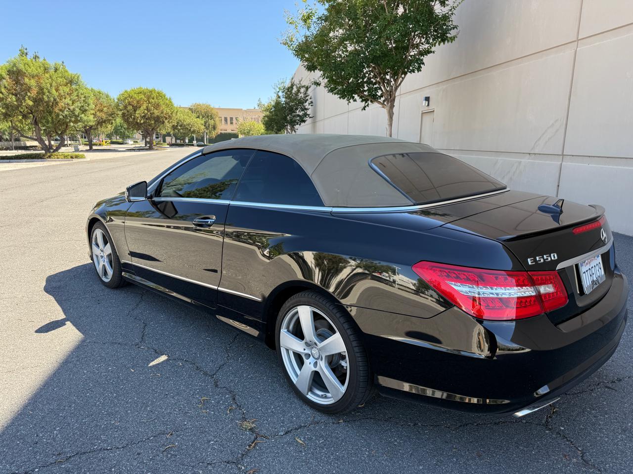 Mercedes-Benz E-Class E550 Cabriolet 2011