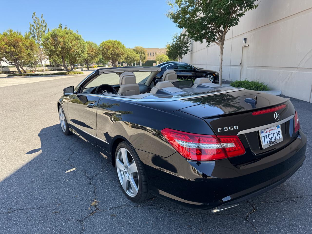 Mercedes-Benz E-Class E550 Cabriolet 2011