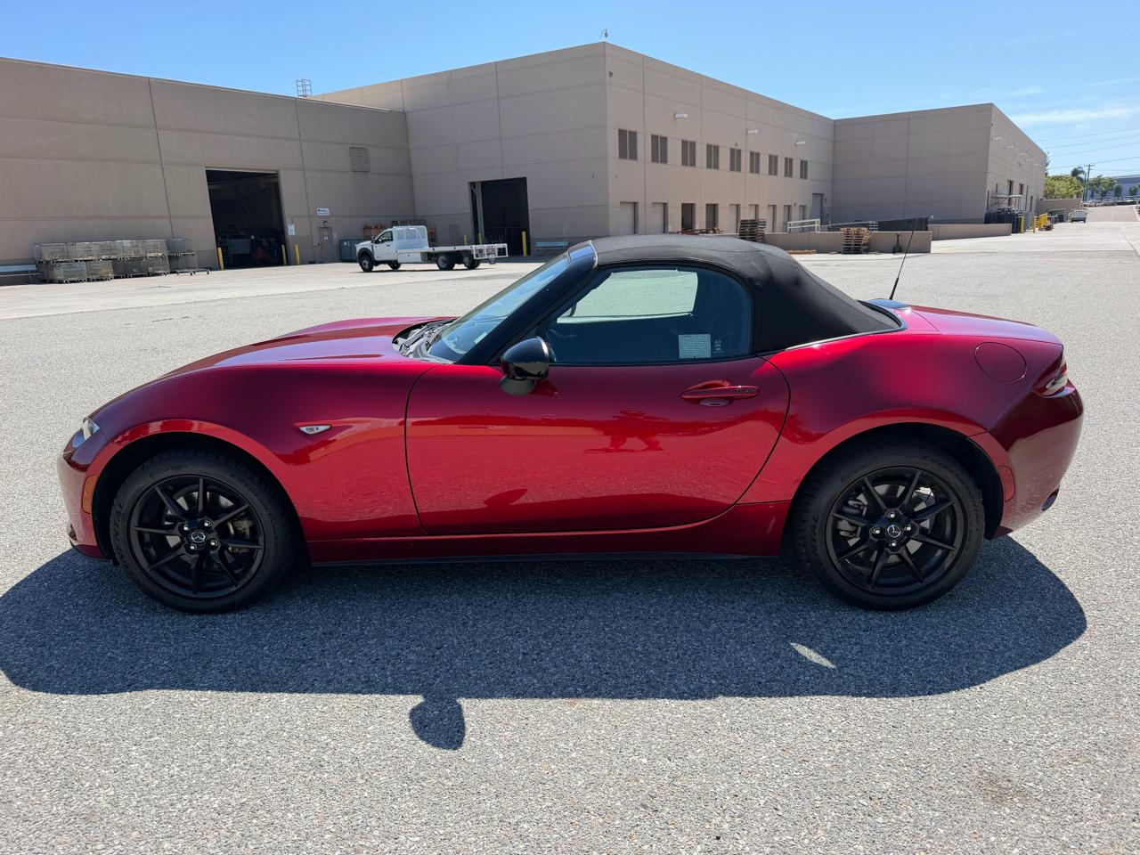 Mazda MX-5 Miata Sport 6MT 2023